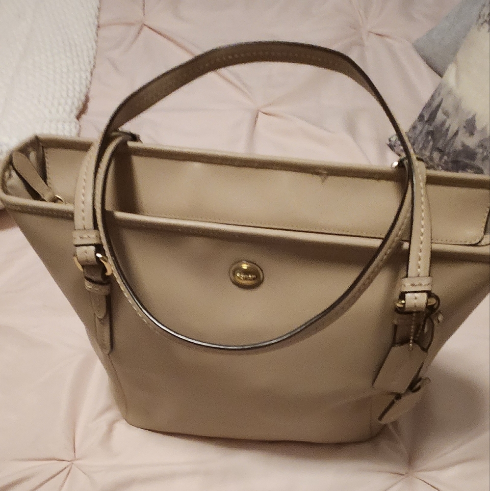 Coach Beige/Tan Tote
